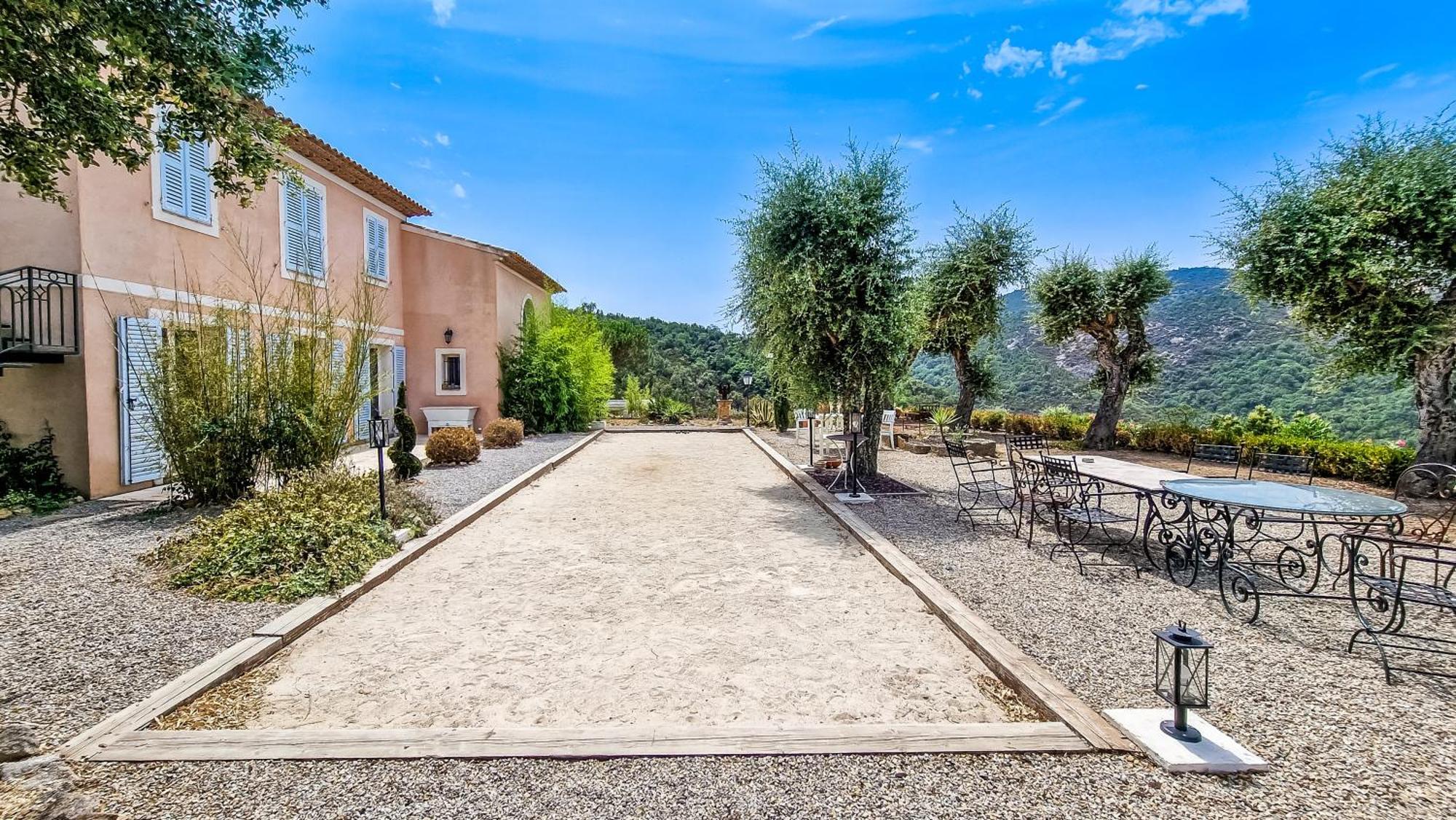 Villa La Lanterne Le Plan-de-la-Tour Экстерьер фото