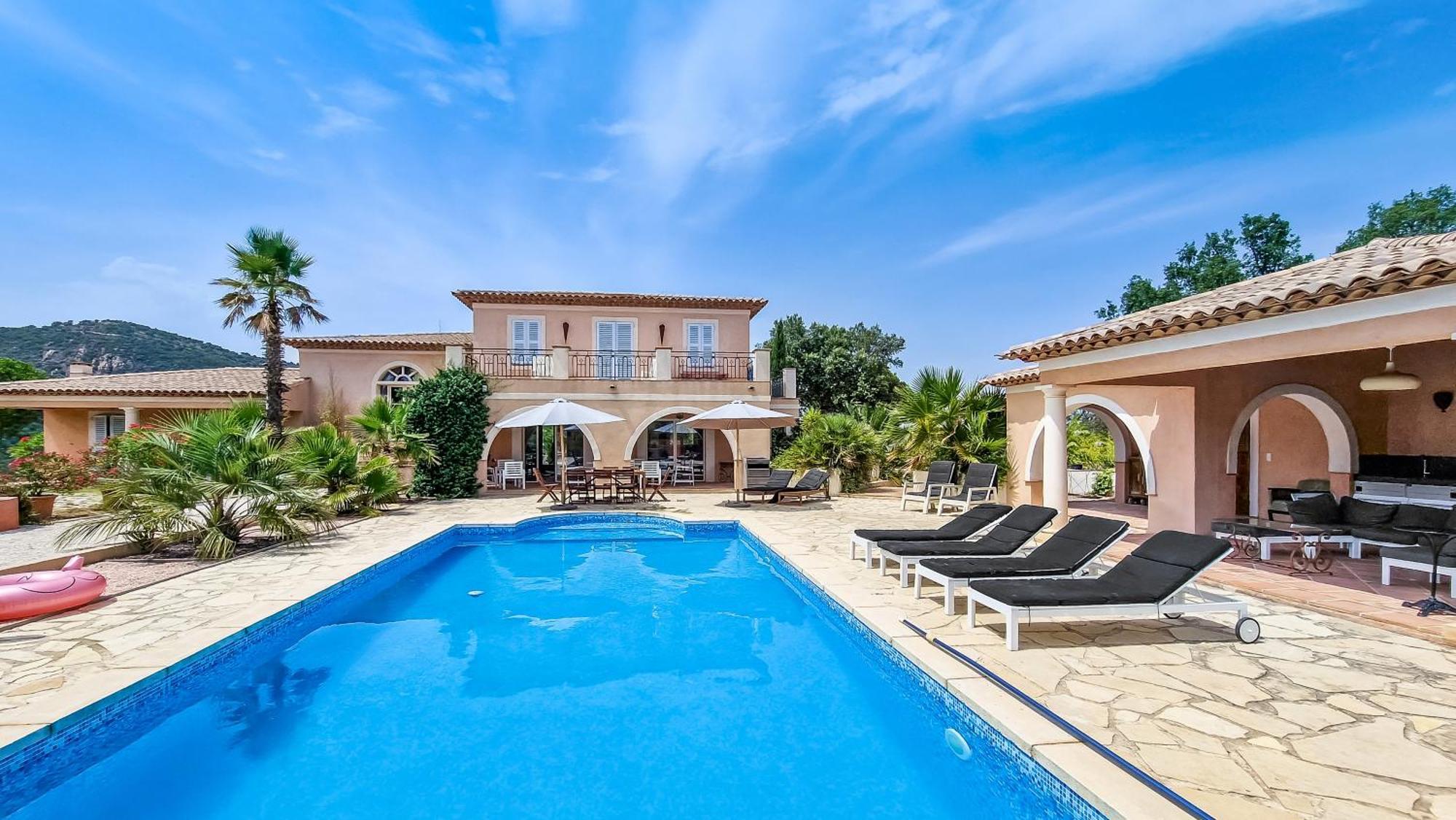 Villa La Lanterne Le Plan-de-la-Tour Экстерьер фото